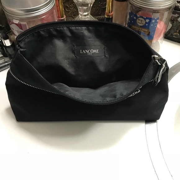 Lancôme Adorable Makeup bag.. - Picture 5 of 5